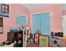 69 Byrd Avenue thumbnail 12