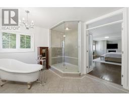 49 Falling Leaf Court, Aurora, ON L4G6K6 Photo 28