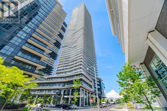 #3605 38 ANNIE CRAIG DRIVE - Image 4