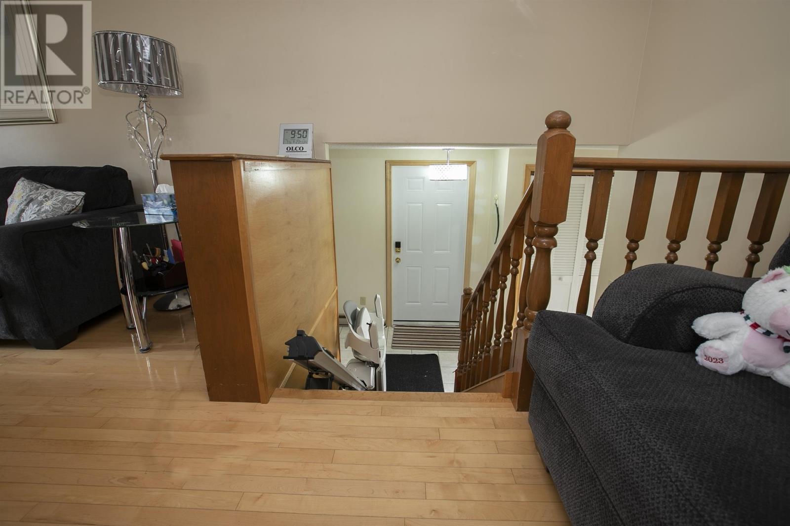 52 Danby RD - Image 14