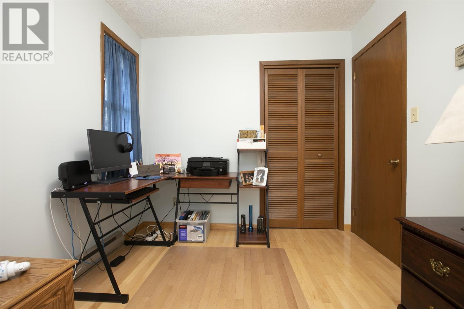 52 Danby RD - Image 39