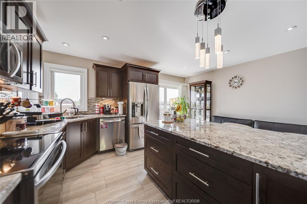 3072 TROUP CRESCENT - Image 13