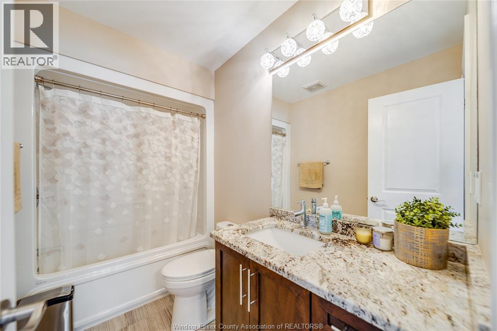 3072 TROUP CRESCENT - Image 22
