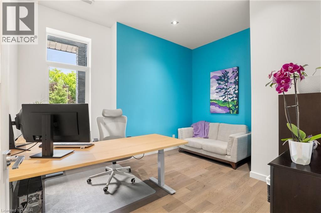 29 TALLWOOD Drive - Image 21