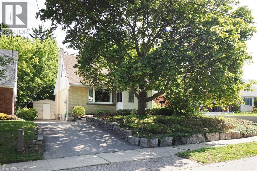 60 W BELMONT Avenue W — photo 2