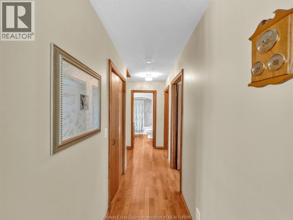 770 MAPLE AVENUE - 32