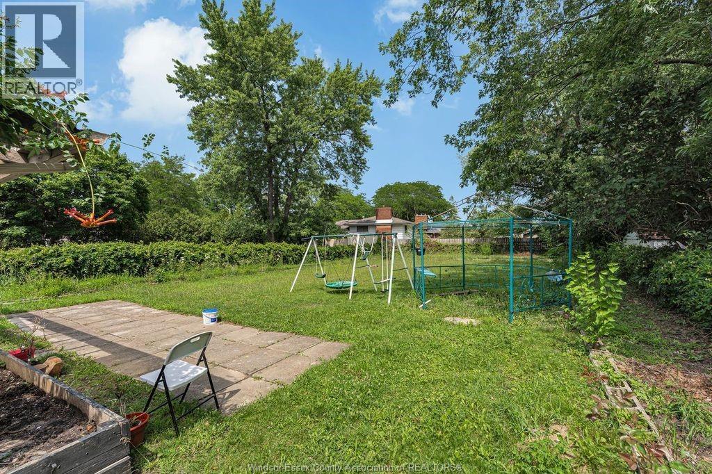 3150 FOREST GLADE - 6