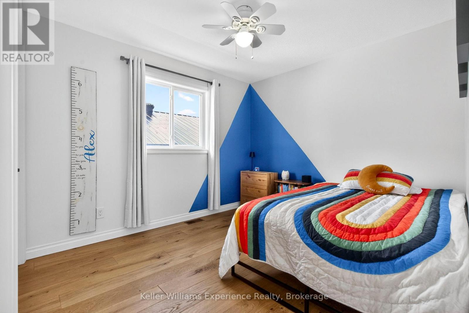 75 HOYT AVENUE - 9