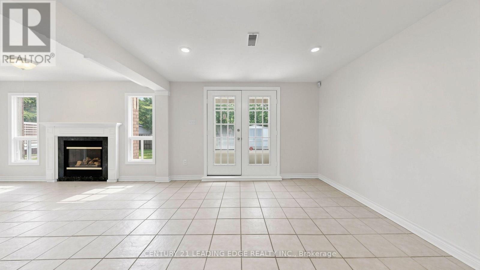 9 COATES CRESCENT - Image 37