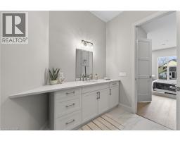 2 Arbourvale Common Unit# 209, St  Catharines, ON L2T2Z9 Photo 38