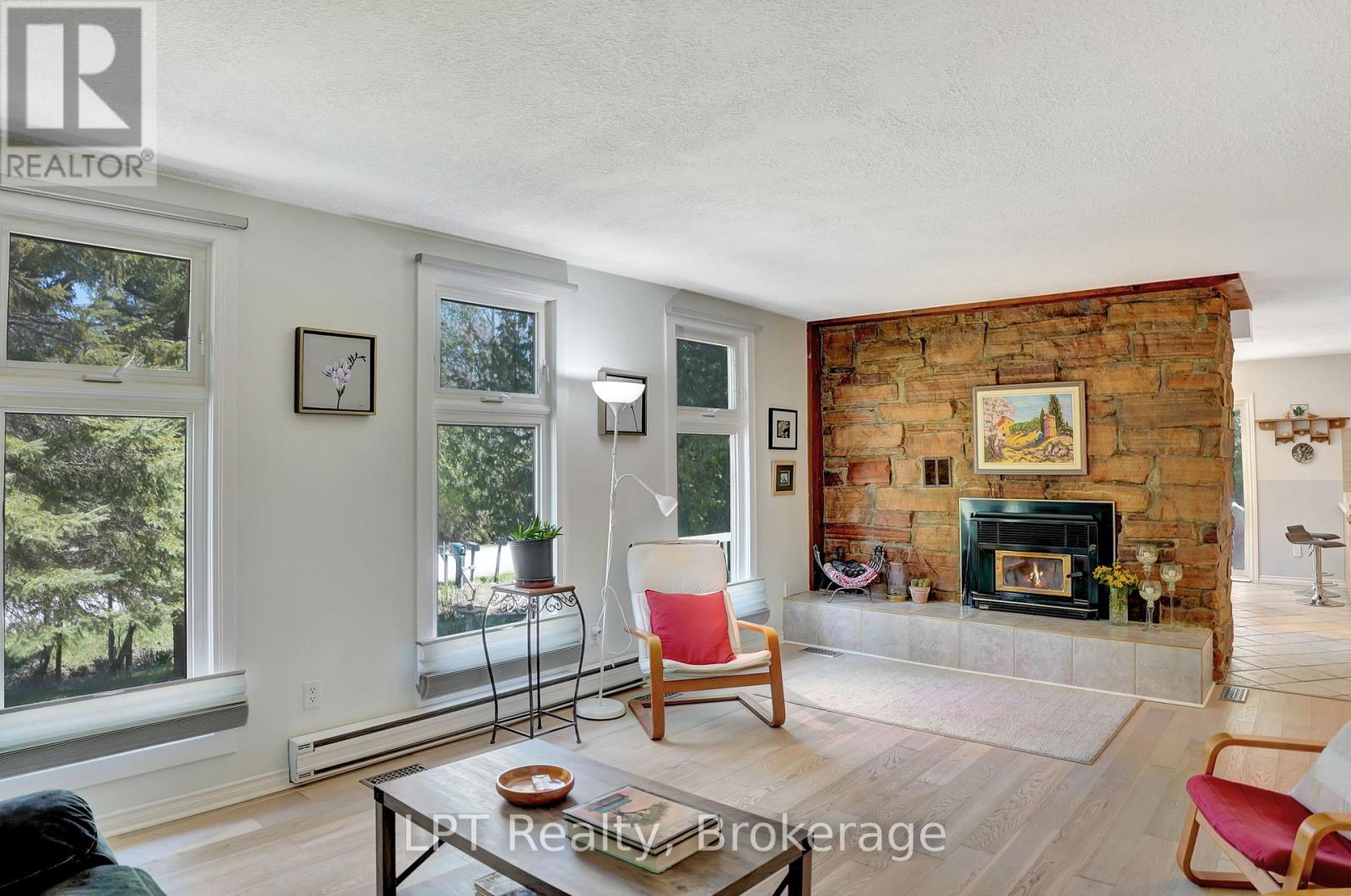 42 WILLIAM COURT - Image 11