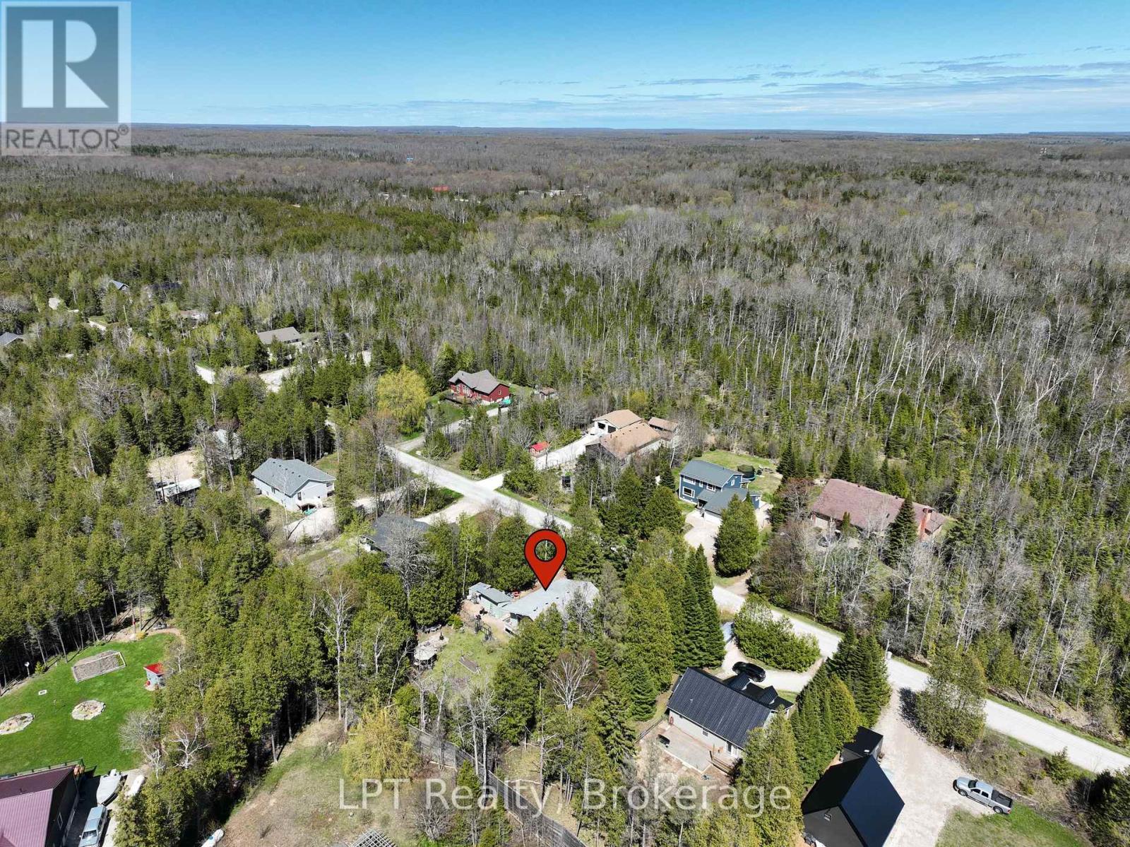 42 WILLIAM COURT - Image 4
