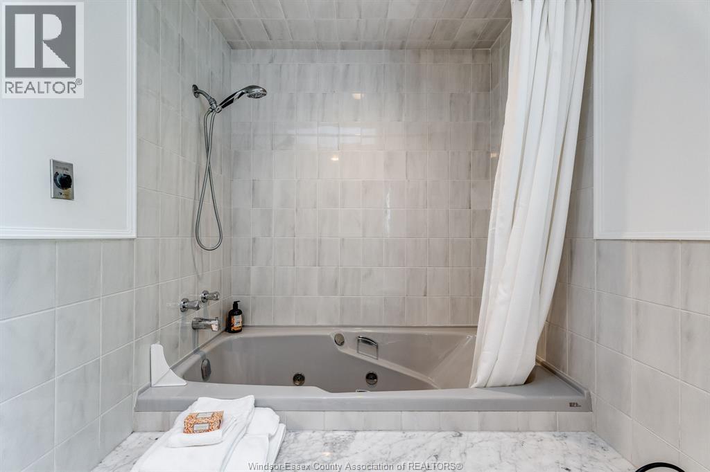 105 Pointe West DRIVE - Image 21