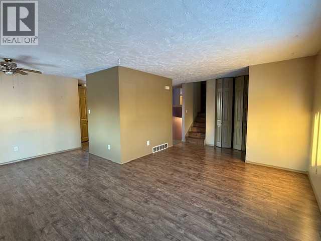 10323 98 Avenue - Image 7
