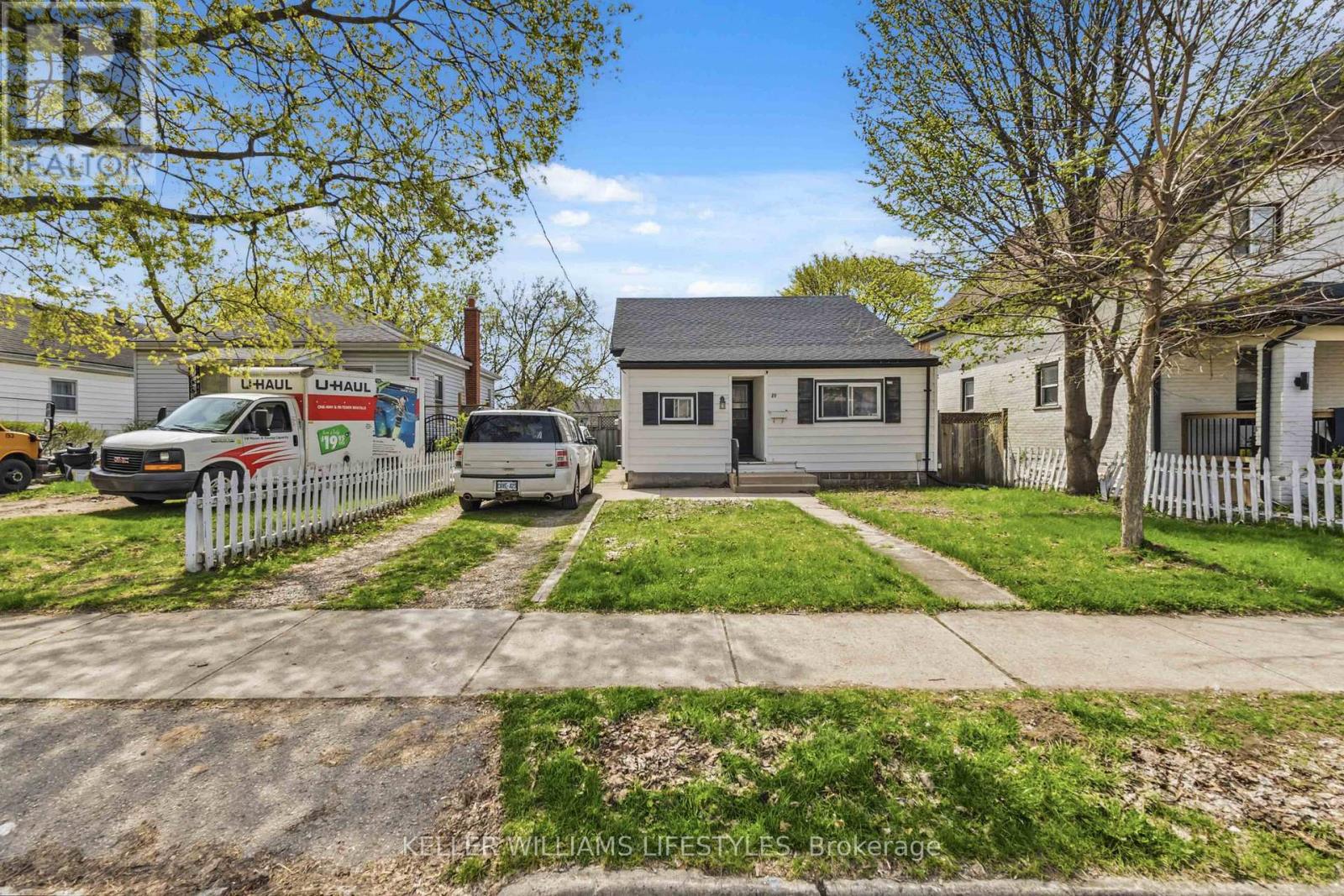 89 INKERMAN STREET - 2
