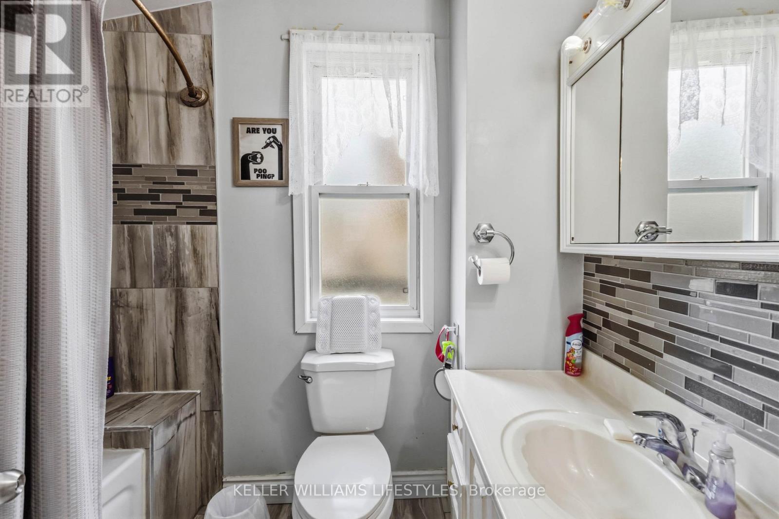 89 INKERMAN STREET - Image 24