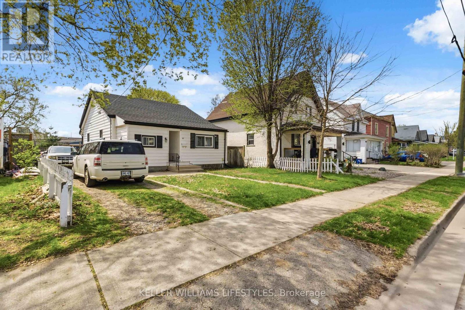 89 INKERMAN STREET - Image 3