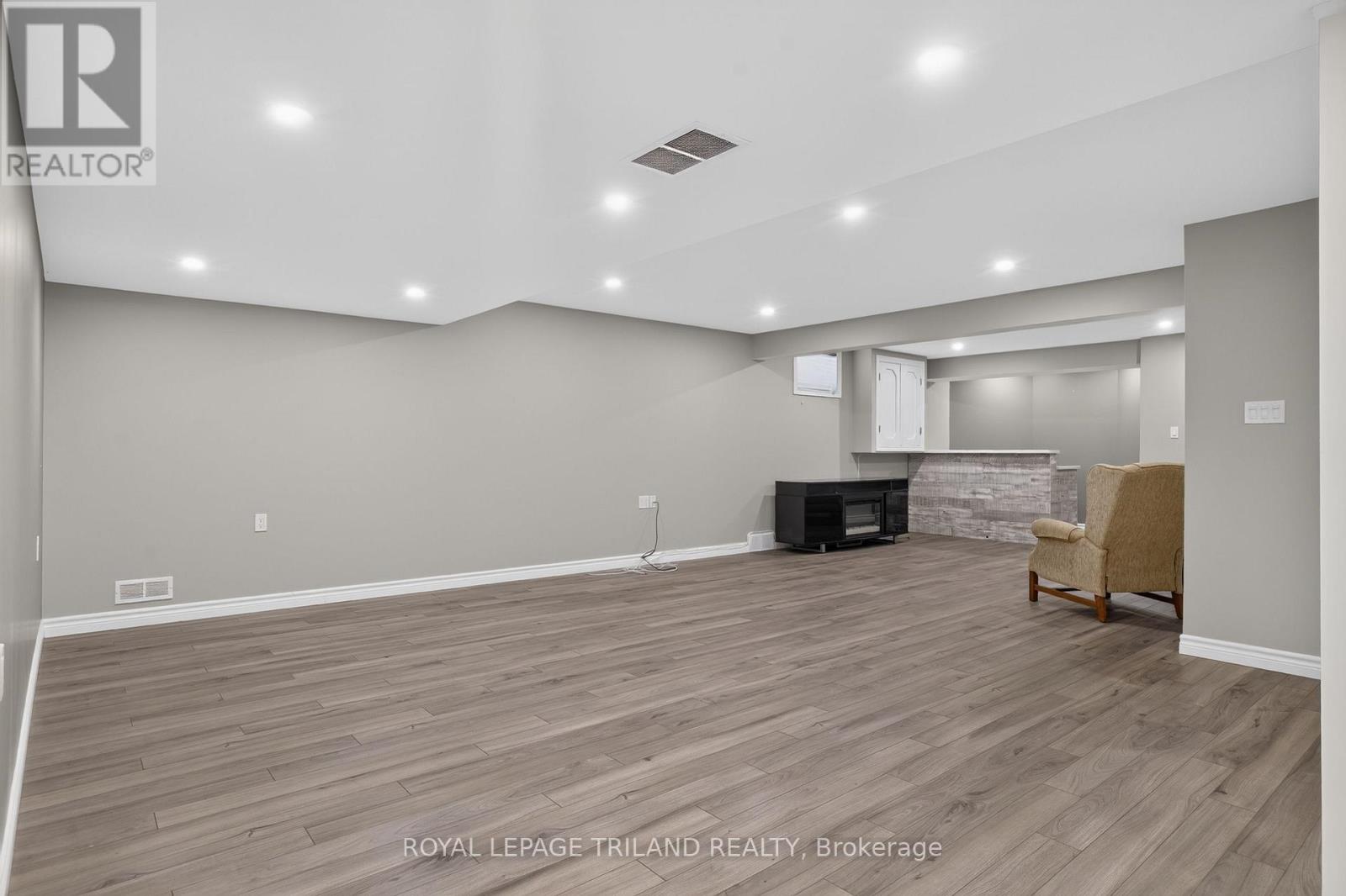 52 ILDERBROOK CIRCLE - Image 34