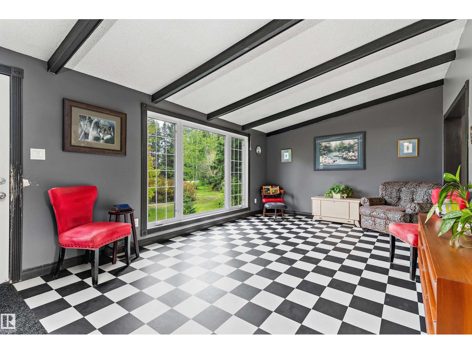 #37 53431 RGE ROAD 221 - 19