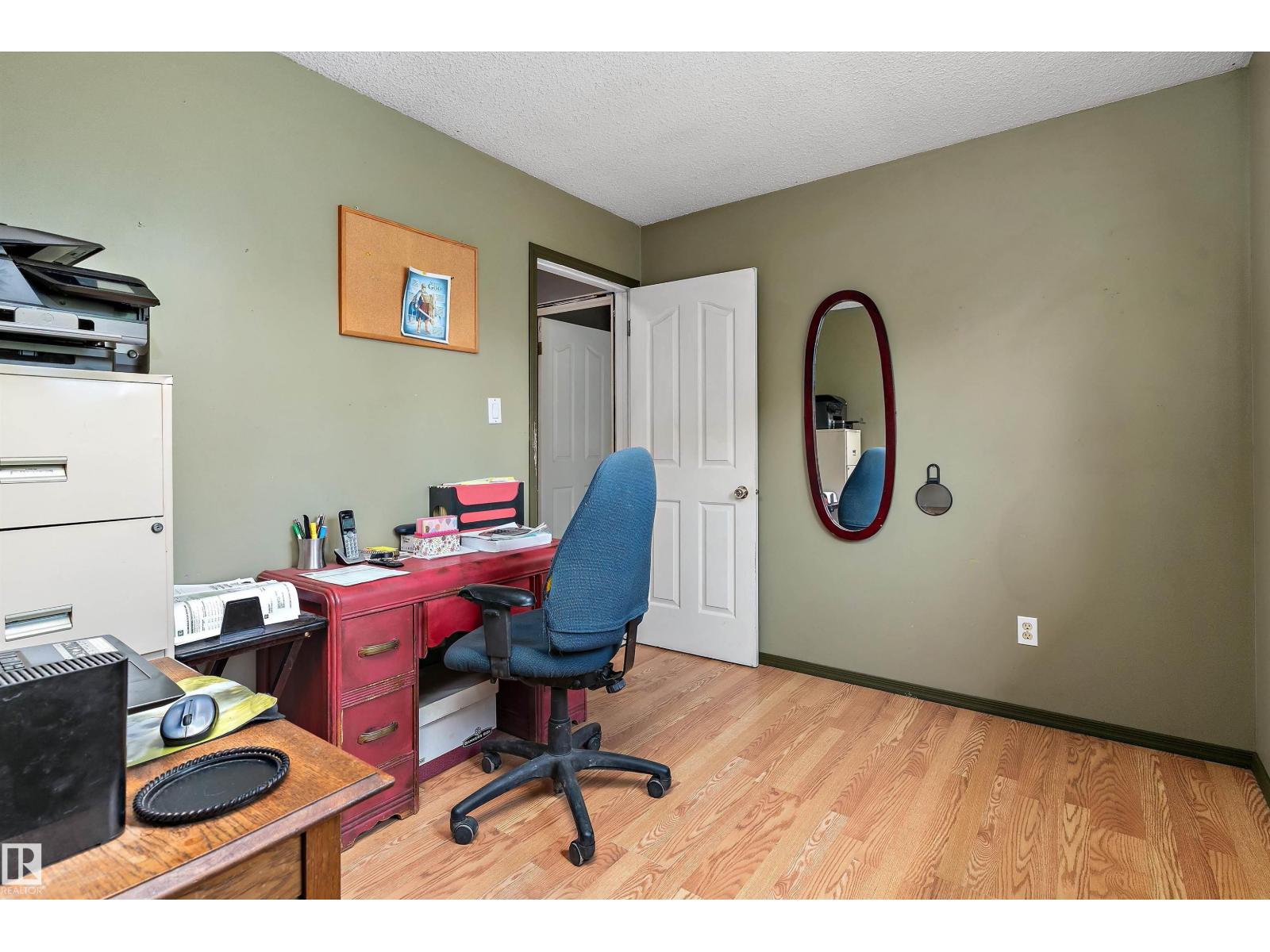 #37 53431 RGE ROAD 221 - 24