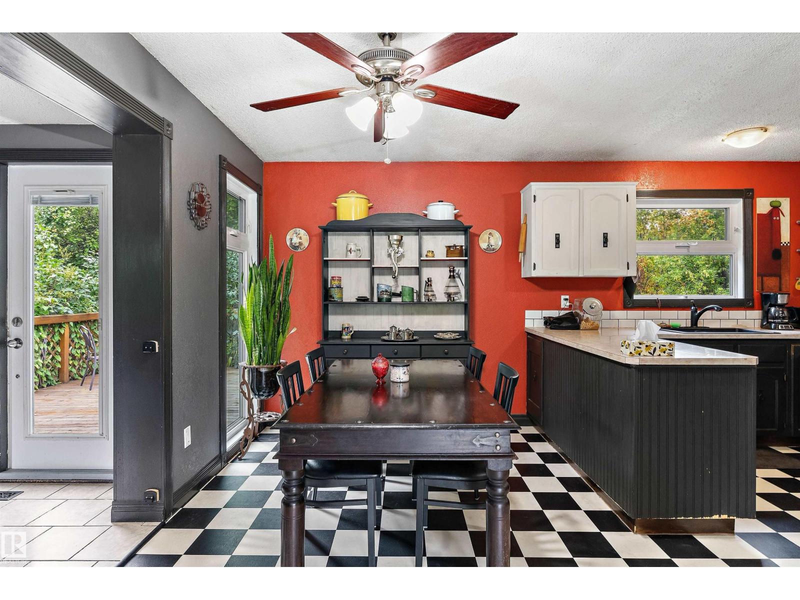 #37 53431 RGE ROAD 221 - 31