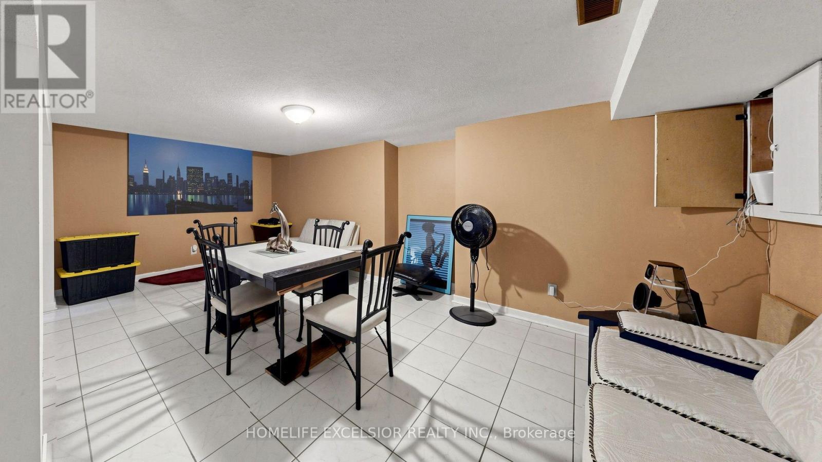 190 RAYMERVILLE DRIVE - Image 27