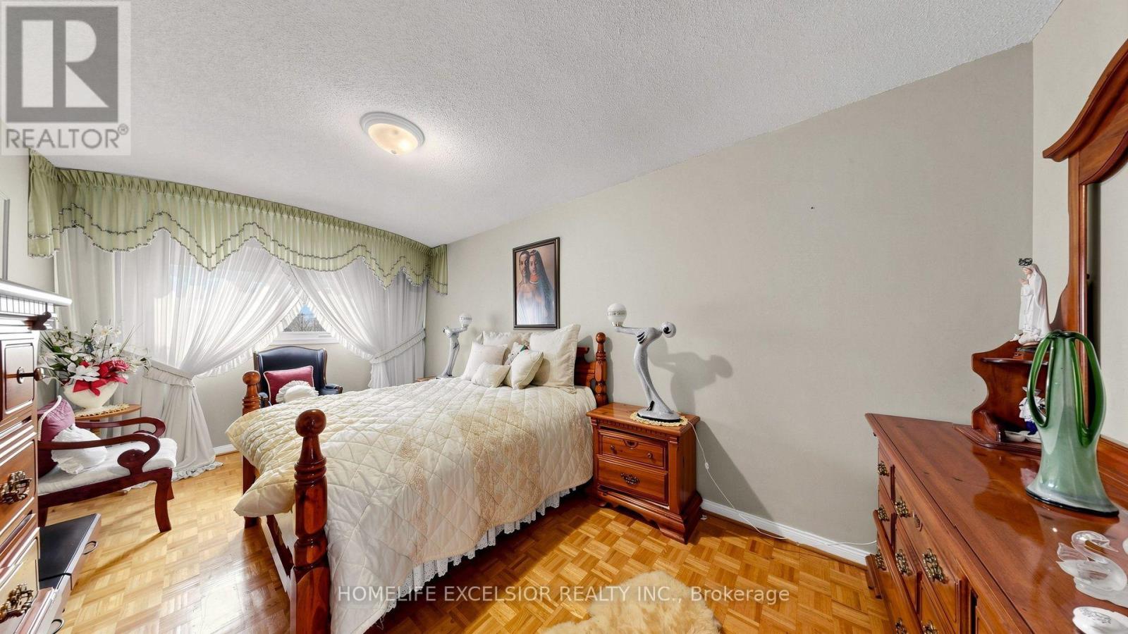190 RAYMERVILLE DRIVE - Image 36