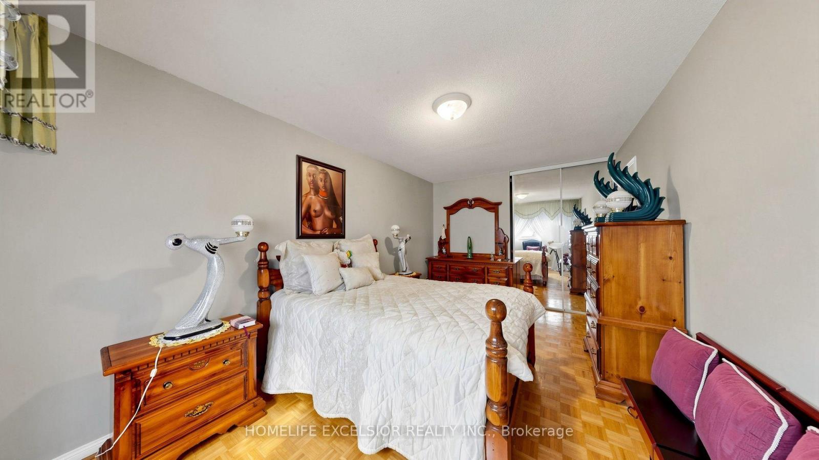 190 RAYMERVILLE DRIVE - 37