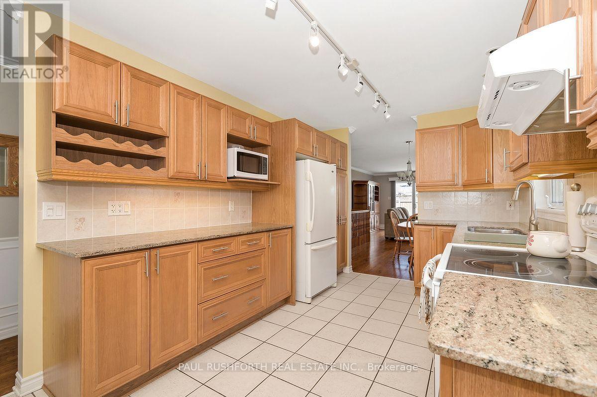 1025 VALIN STREET - Image 15