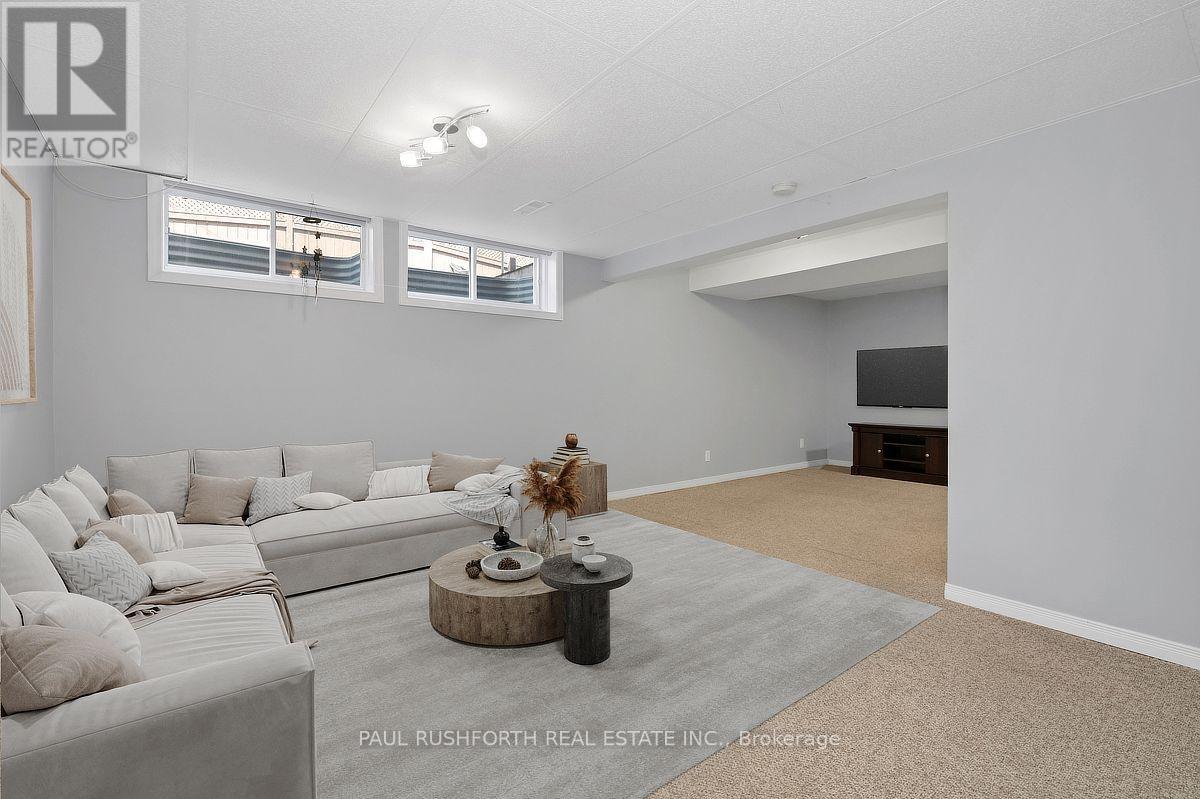 1025 VALIN STREET - Image 22