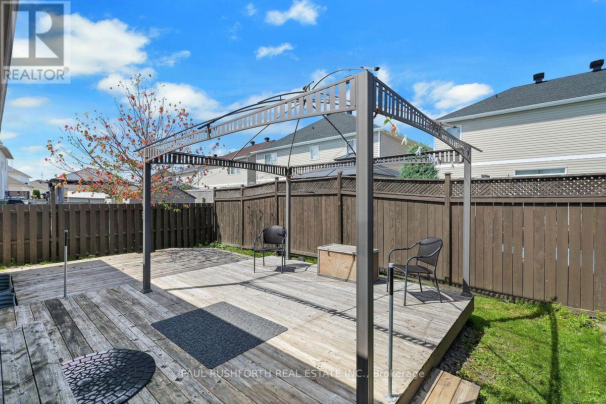 1025 VALIN STREET - 28