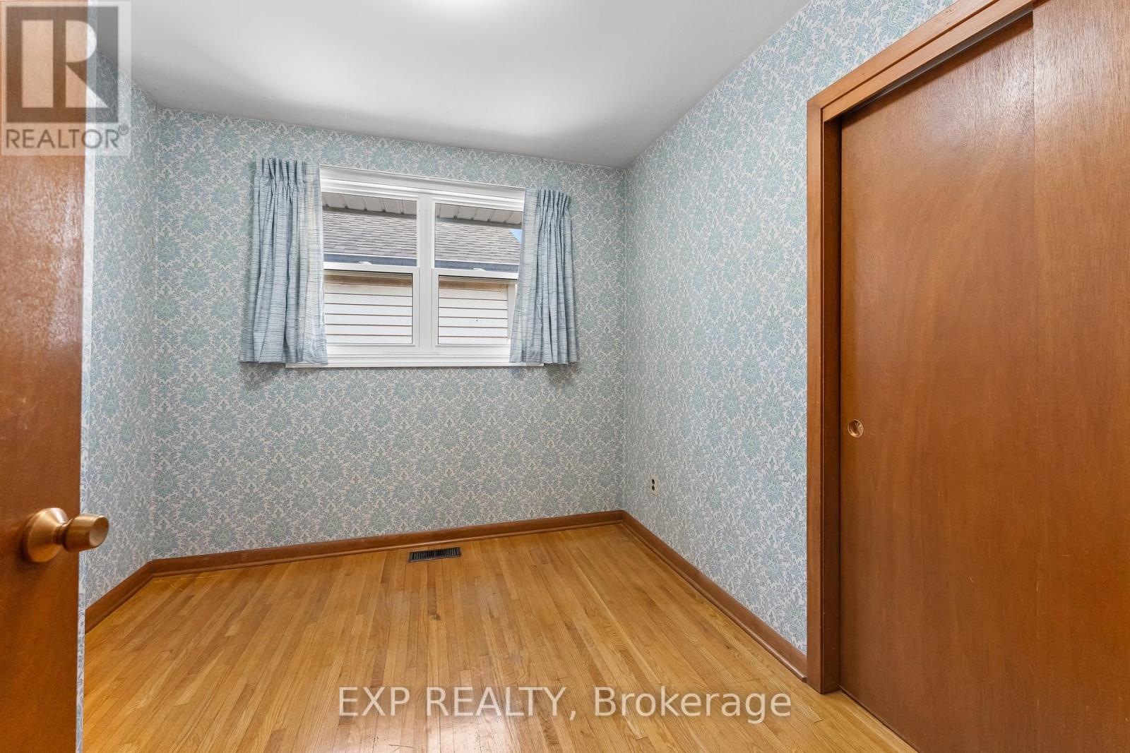 186A LAKESHORE ROAD - Image 22