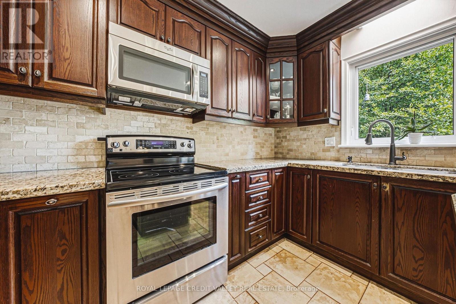 471 THE KINGSWAY - Image 14