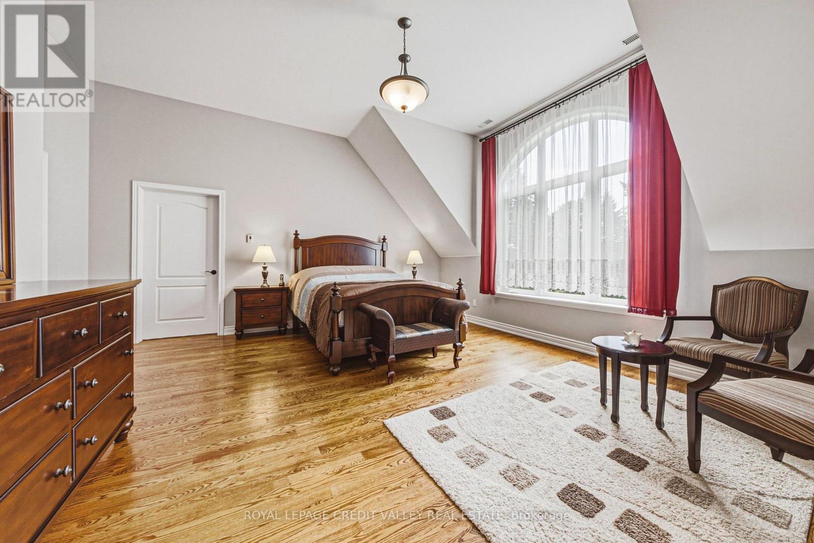 471 THE KINGSWAY - Image 25