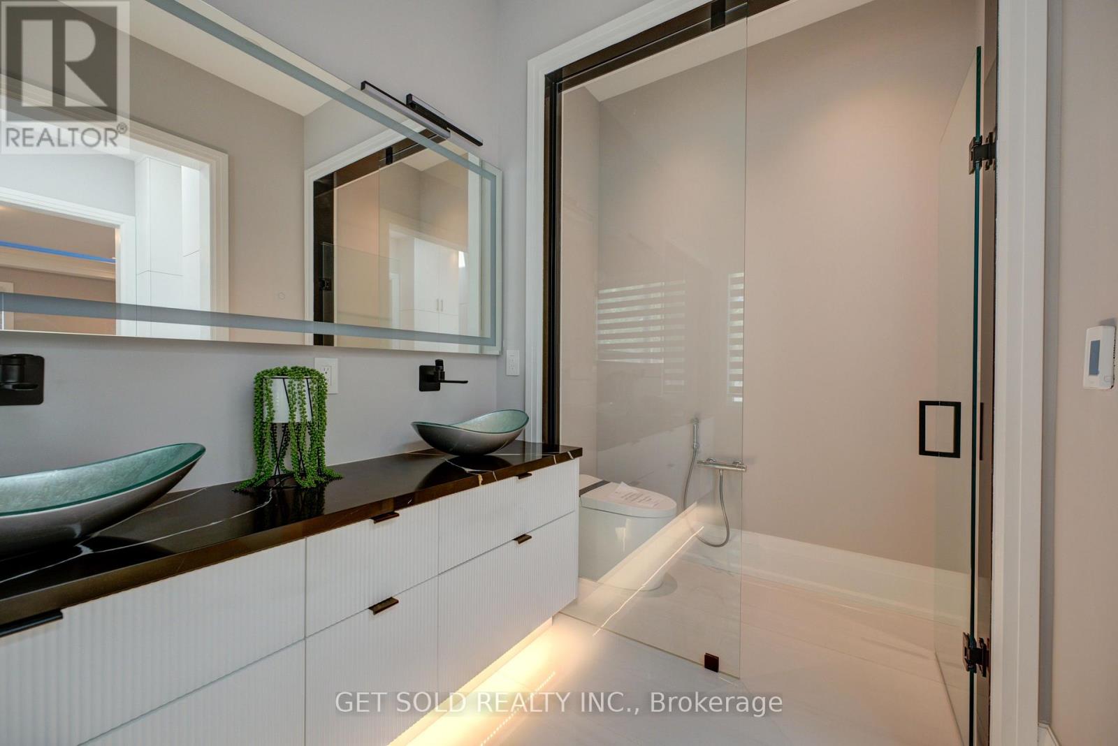 150 WOLFDALE AVENUE - Image 27
