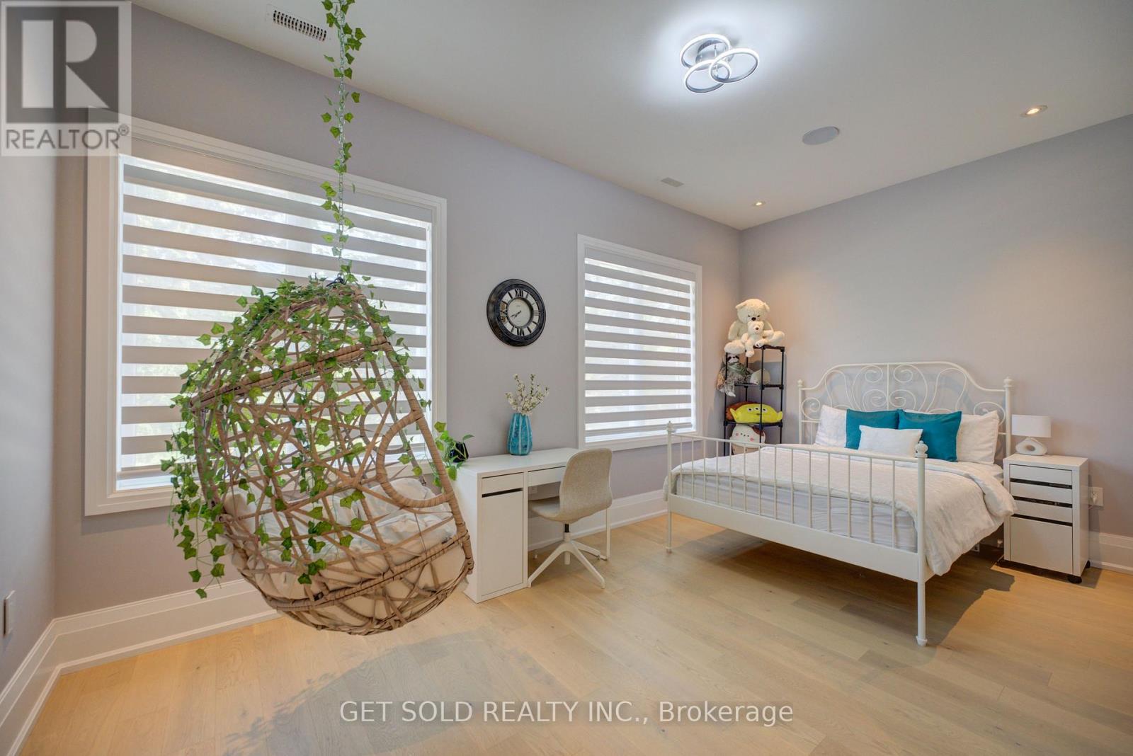 150 WOLFDALE AVENUE - Image 31