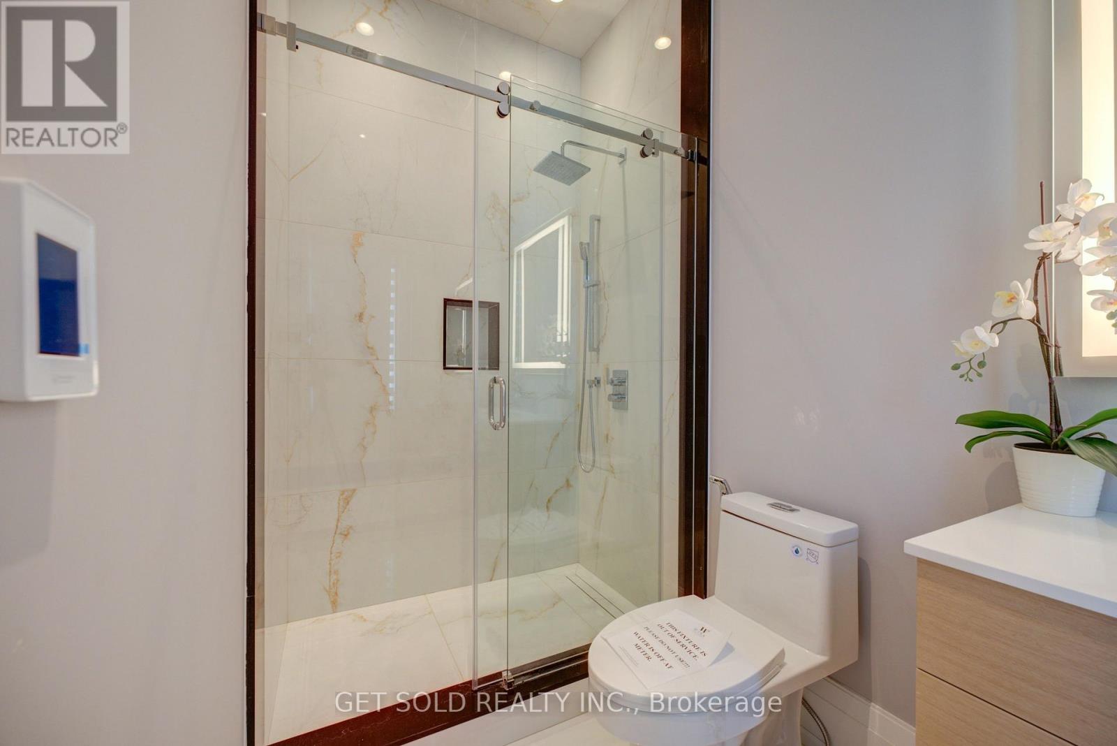 150 WOLFDALE AVENUE - Image 35