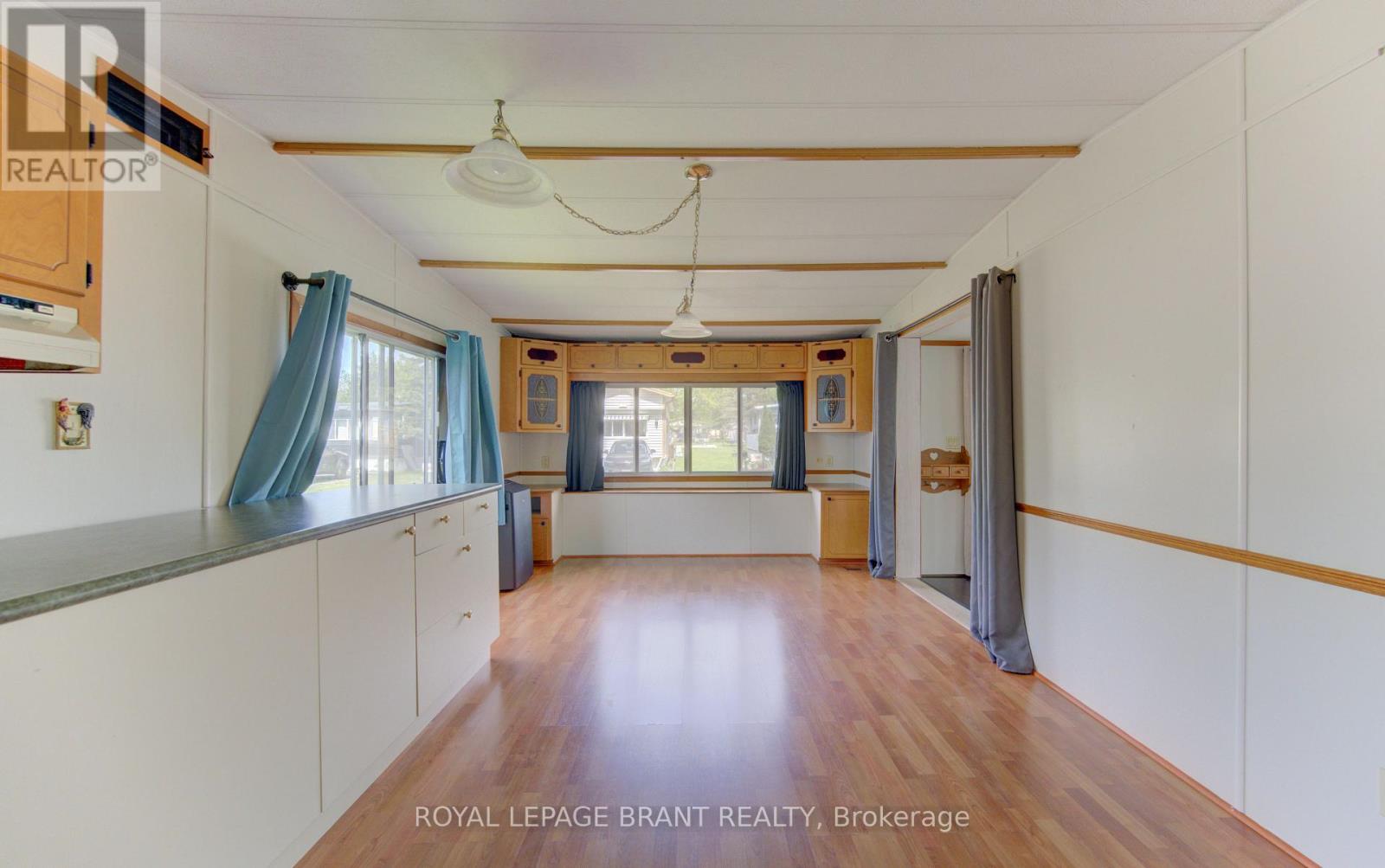 #196 580 BEAVER CREEK ROAD - Image 9