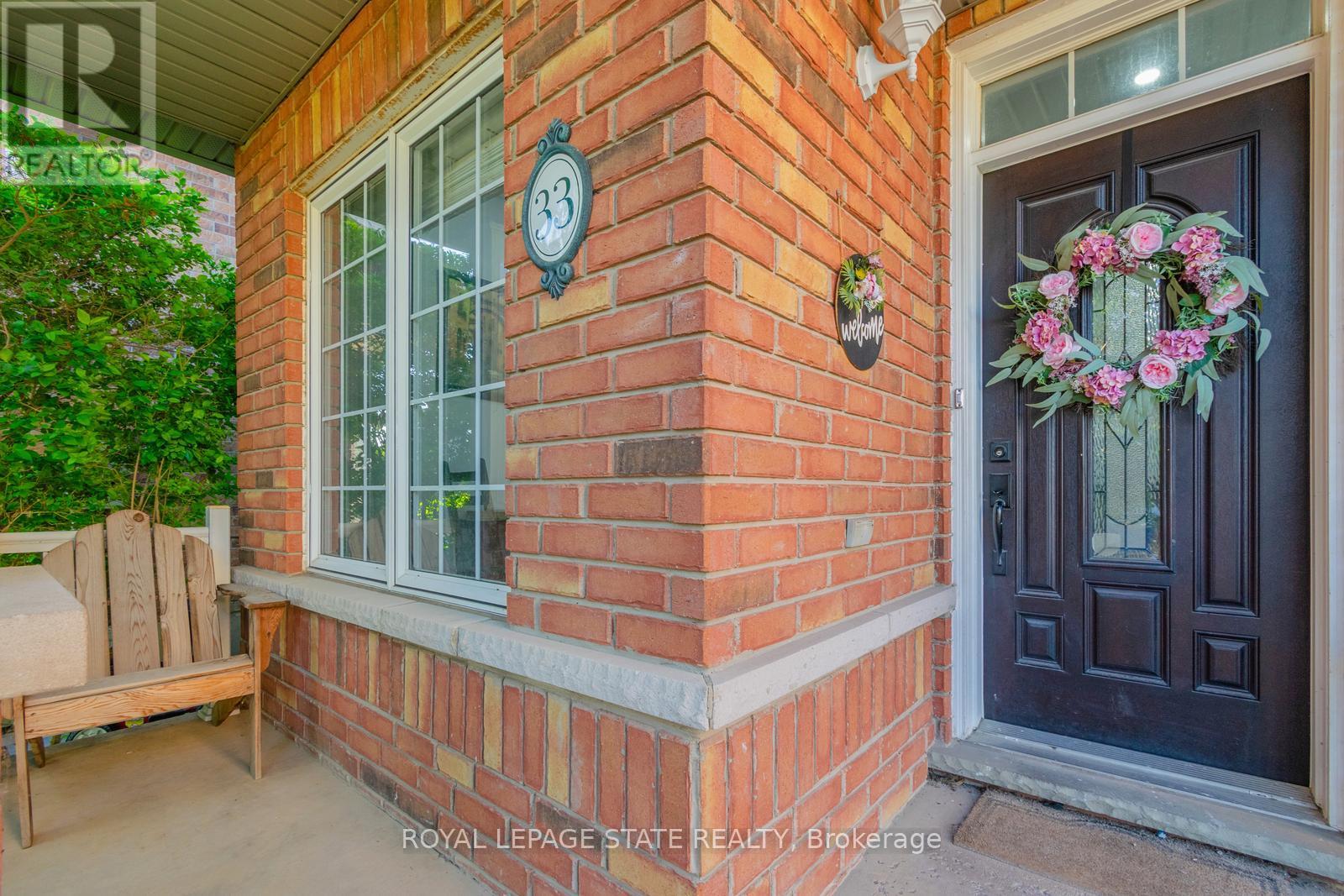 33 PANORAMA WAY - 3