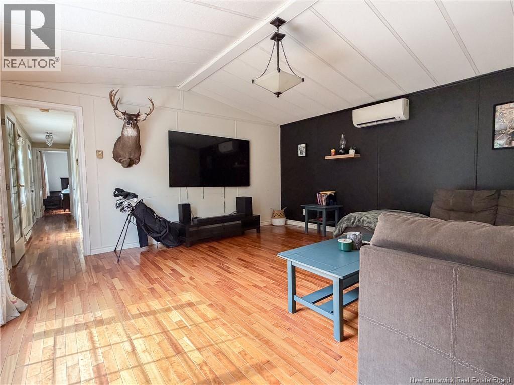 153 Moore Street - 5