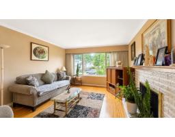 11010 Partridge Crescent, Surrey, BC V3R5A8 Photo 8