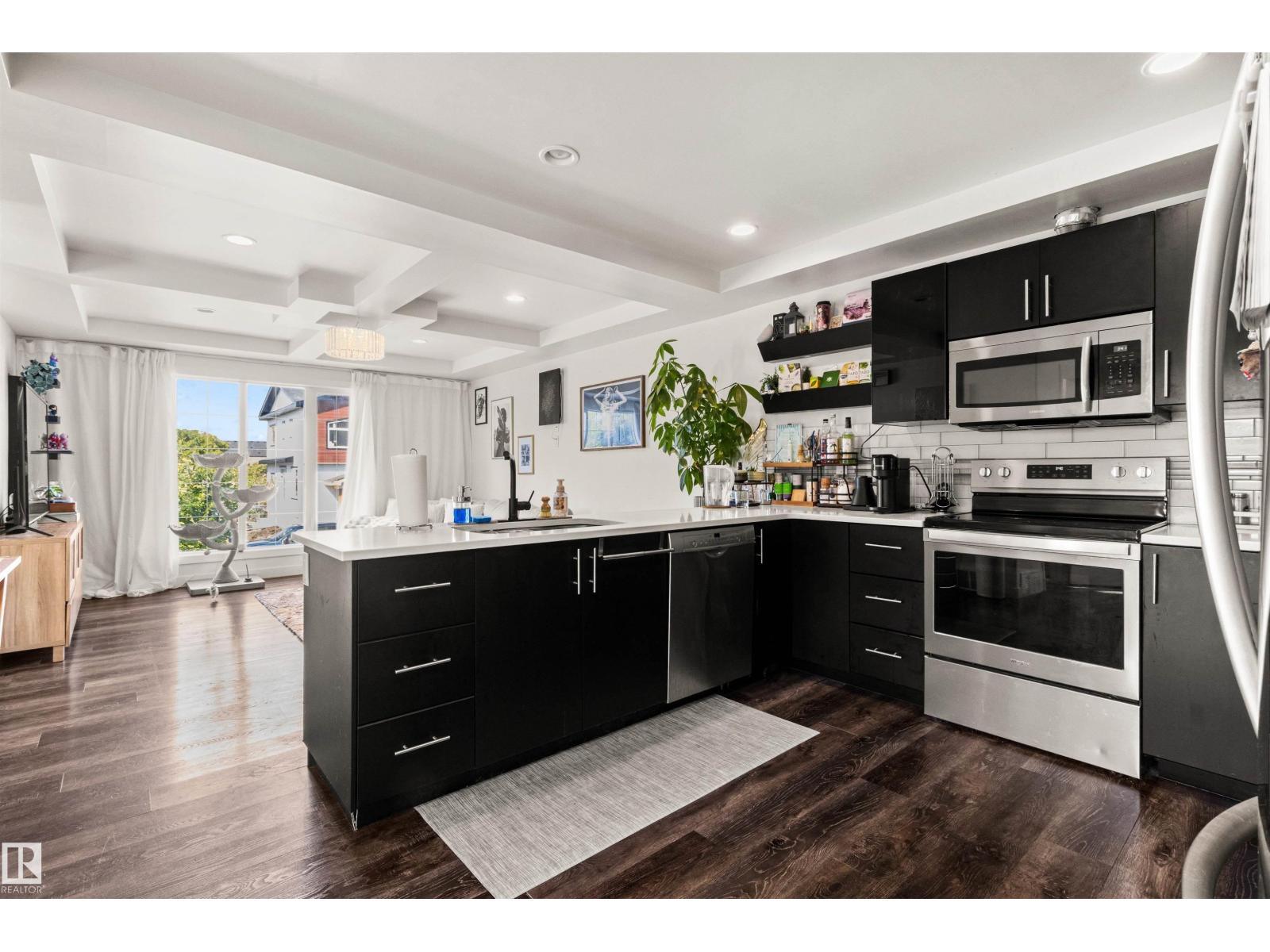 15713 102 AV NW - Image 15