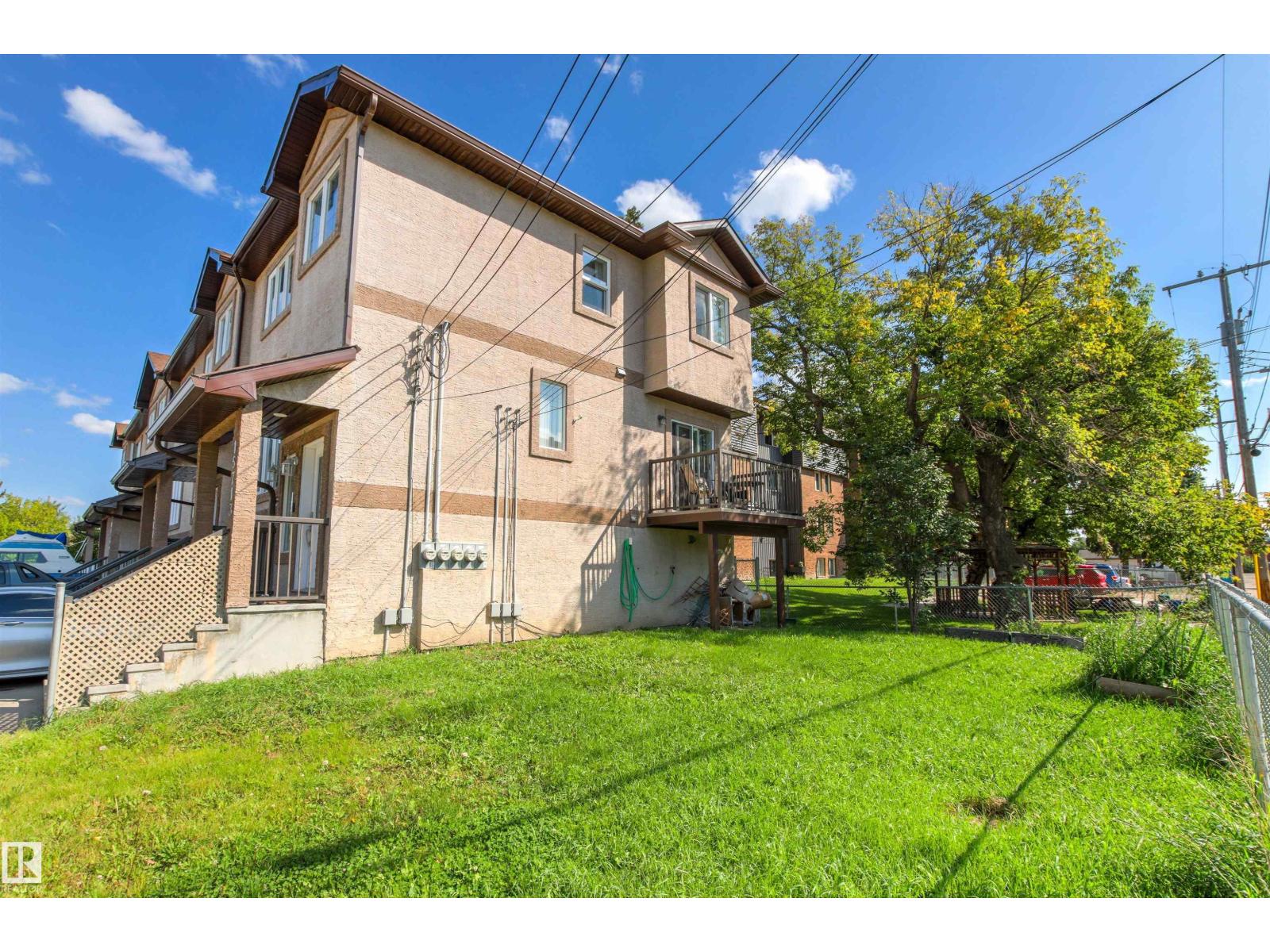 15713 102 AV NW - 36