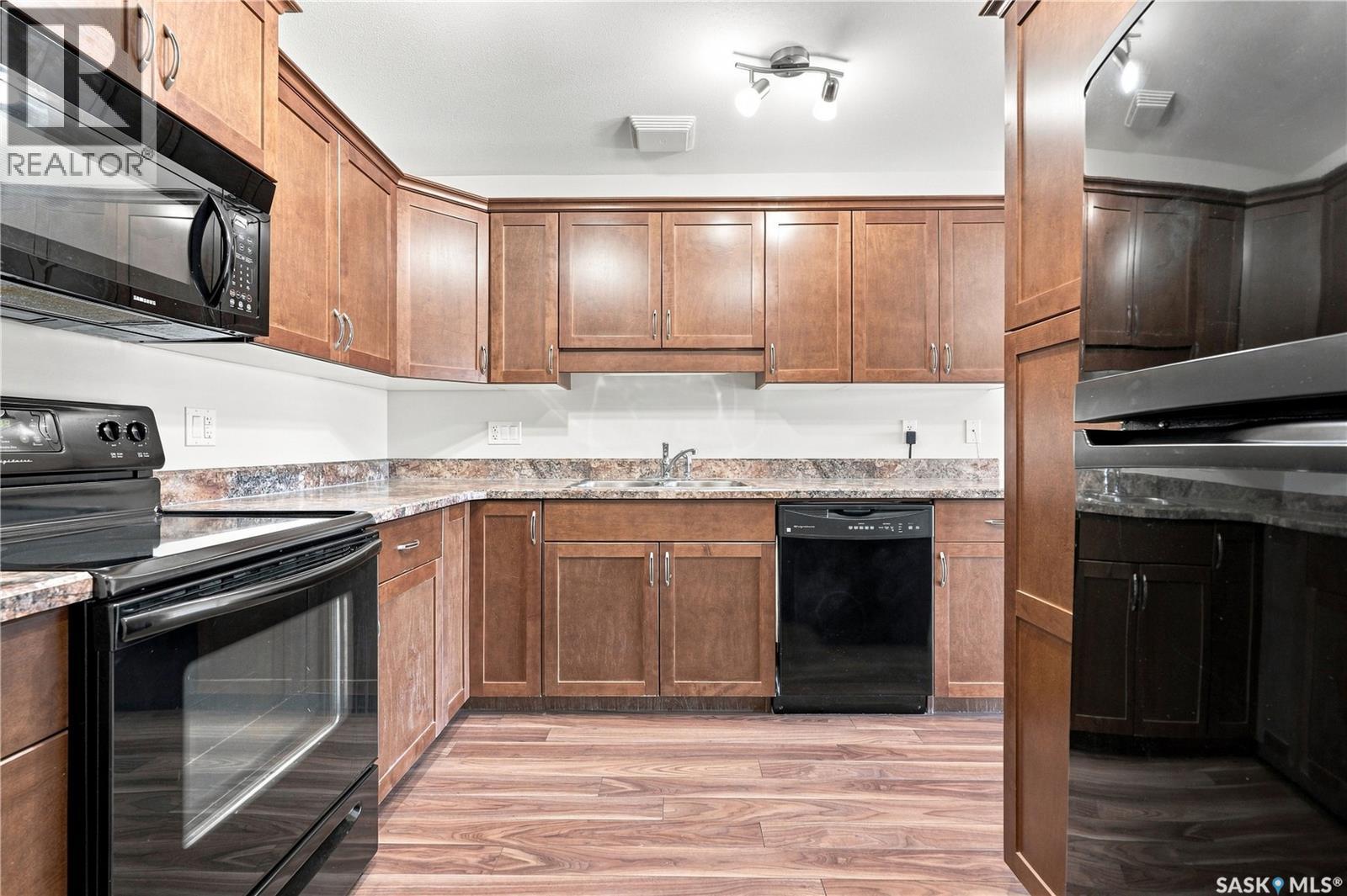 #308 102 Kingsmere PLACE - 10
