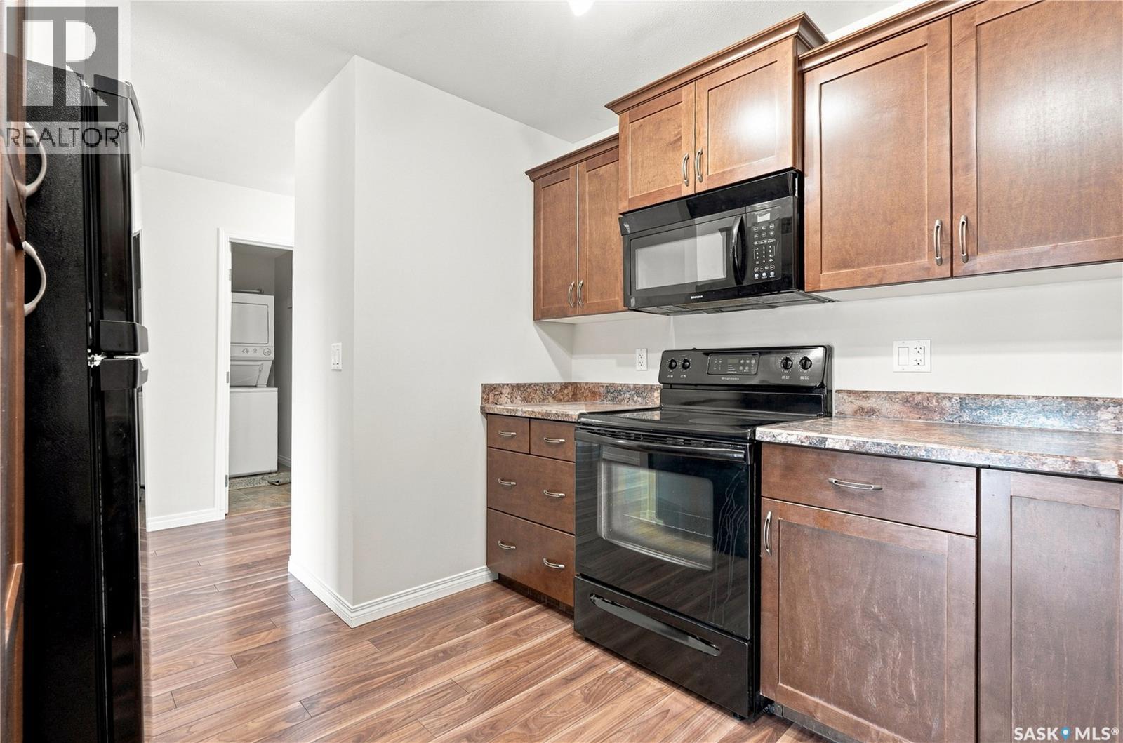 #308 102 Kingsmere PLACE - 12