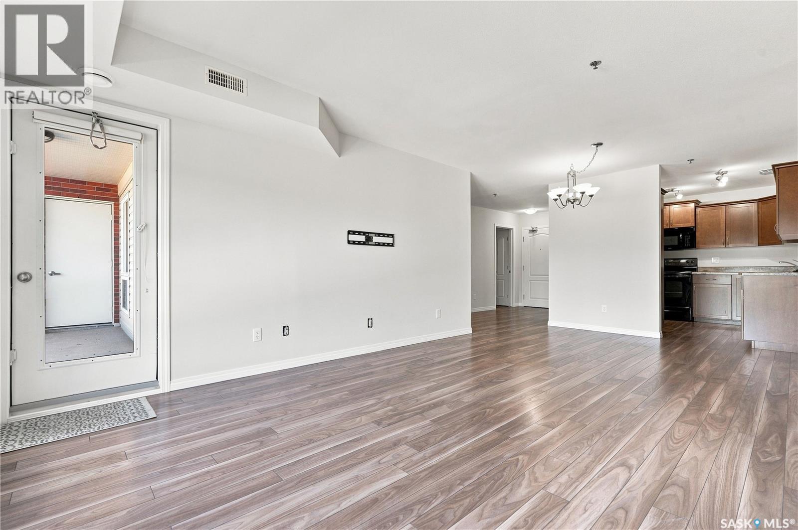 #308 102 Kingsmere PLACE - Image 19