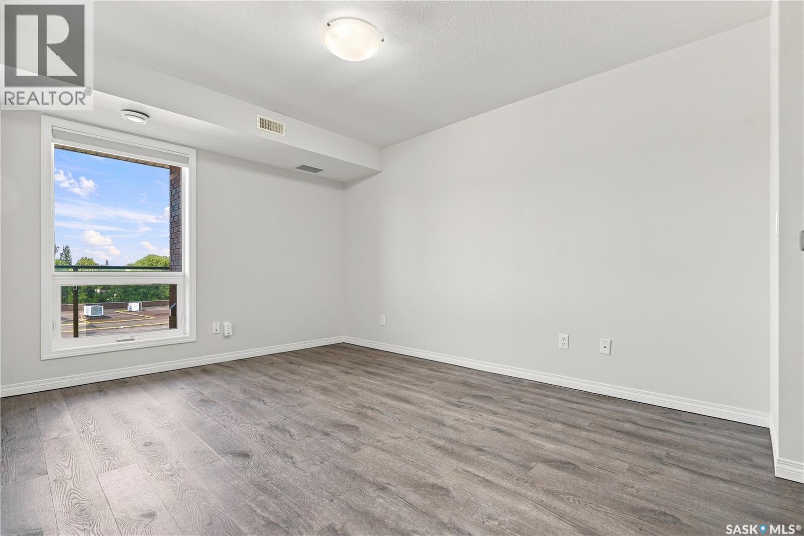 #308 102 Kingsmere PLACE - 23