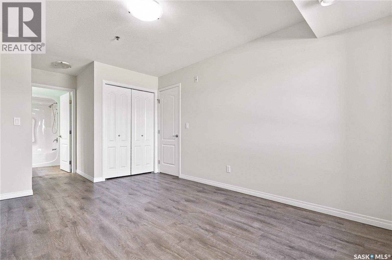 #308 102 Kingsmere PLACE - 25