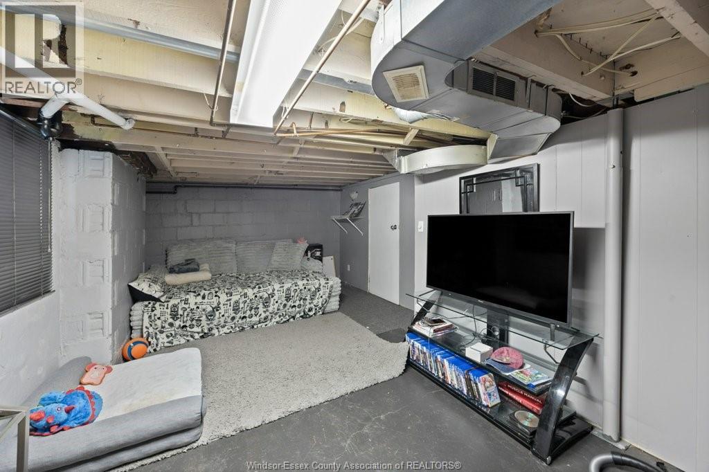 1089 PRADO PLACE - 22