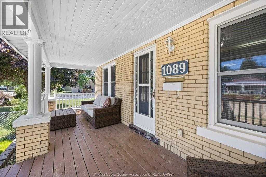 1089 PRADO PLACE - Image 3